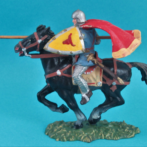 8868  Cavalier jouteur avec écu et cape sur cheval 2 (II).